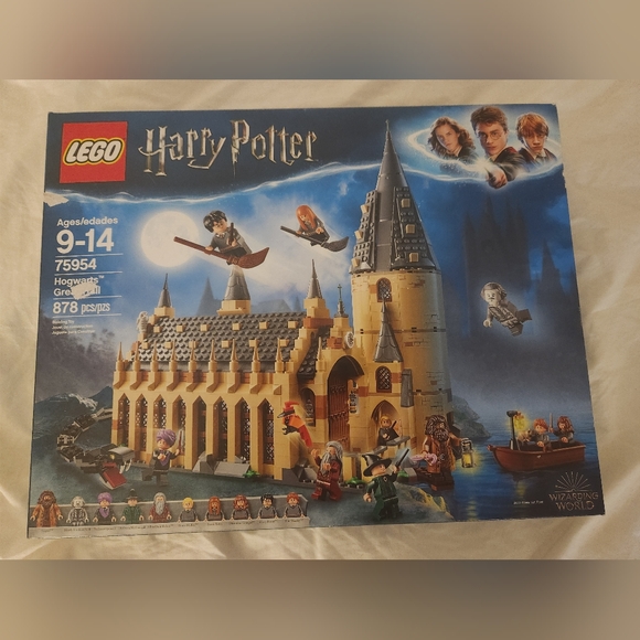 Harry Potter Hogwarts Great Hall Lego set - Picture 1 of 3